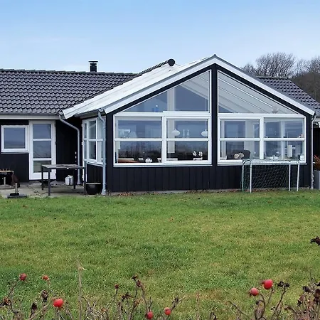 Sjolund Feriehus Sjolund
